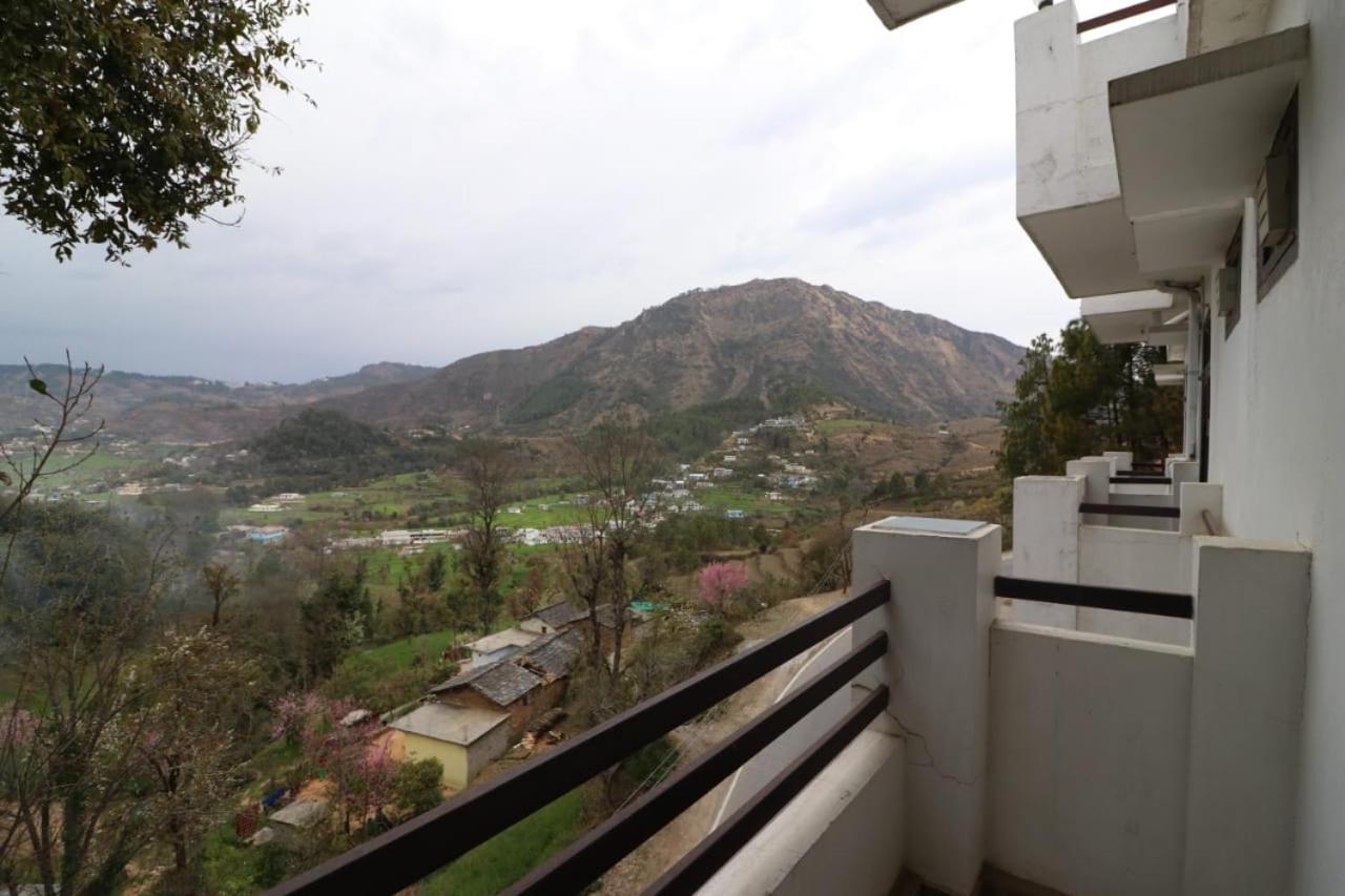 Sumeru Resort Pithoragarh Bagian luar foto