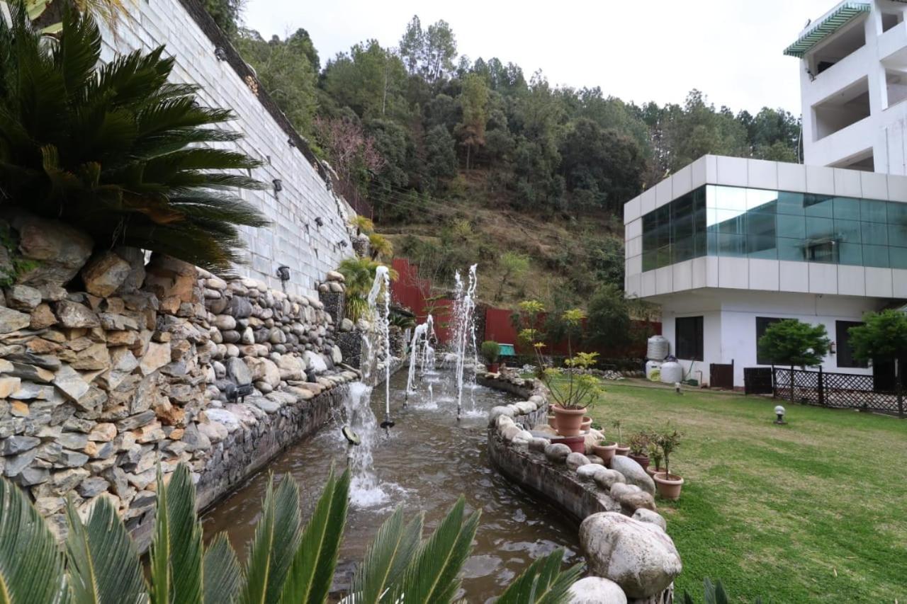 Sumeru Resort Pithoragarh Bagian luar foto