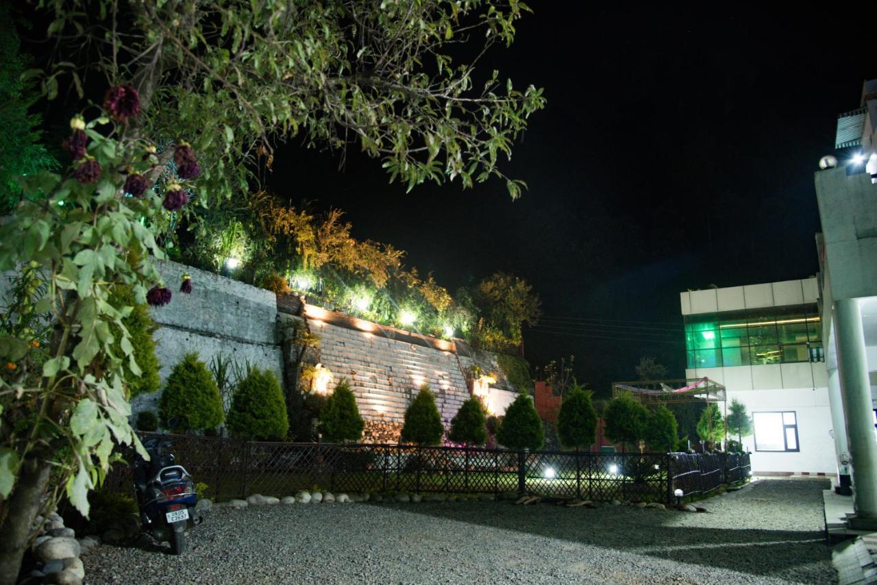 Sumeru Resort Pithoragarh Bagian luar foto
